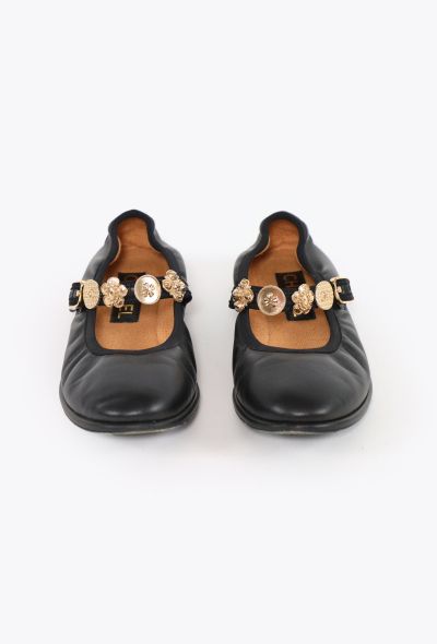 Chanel Pre-Fall 2024 Paris-Manchester Medallion Ballerinas - 1