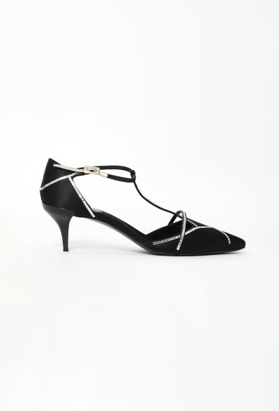 Roger Vivier Embellished Satin Pumps - 1