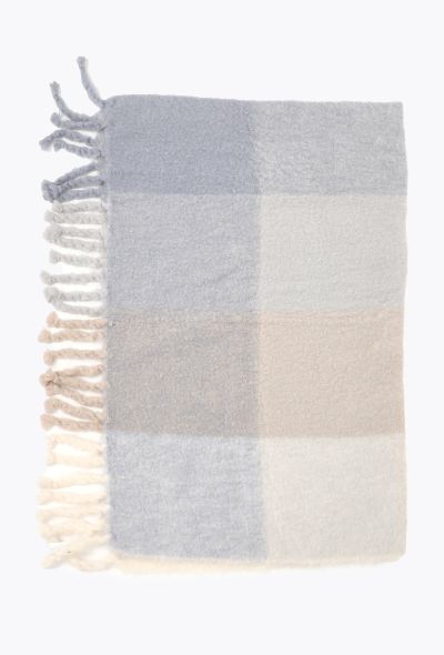 Céline F/W 2017 Checkered Throw Blanket - 1