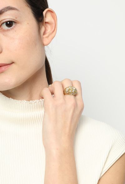 Vintage Fine Jewelry 18k Yellow Gold & Diamond Flower Bed Ring - 2