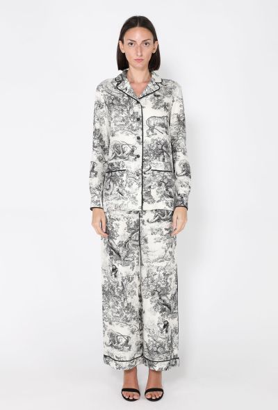 Dior Silk Toile de Jouy Pajama Set, Resort 2019 - 1