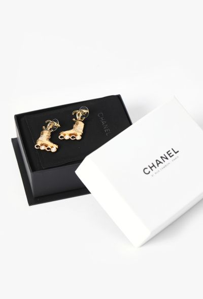 Chanel 2024 'CC' Rollerblade Earrings - 2