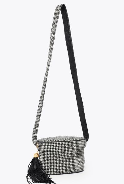 Chanel Vintage Houndstooth Vanity Case - 2