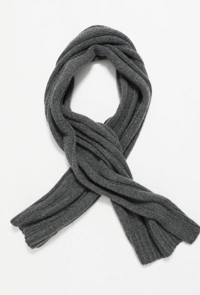 Hermès Ribbed Cashmere Knit Scarf - 2