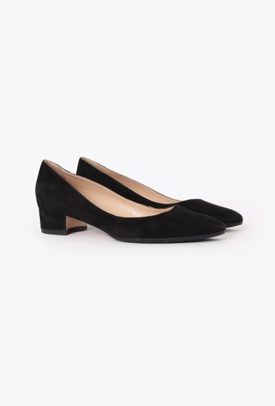 Manolo Blahnik 2024 Suede Lista Heels - 2