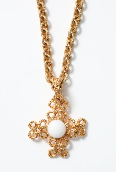 Chanel COLLECTOR 1993 Filigree 'CC' Necklace - 1