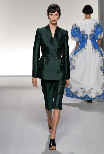 Givenchy S/S 2020 Collarless Silk Blazer - 2