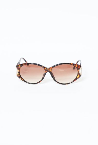 Christian Dior 90s Tortoiseshell Oval Sunglasses - 1