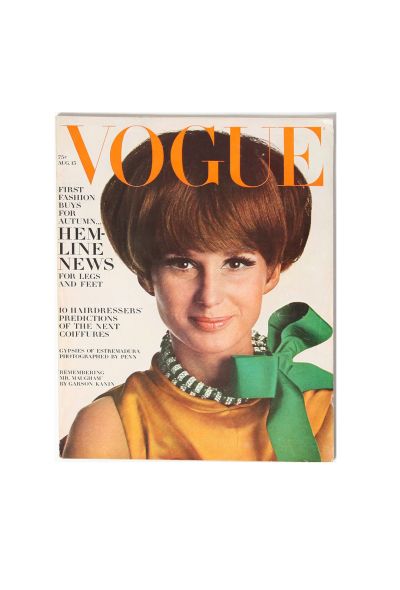 VOGUE Vogue August 1966 - 1