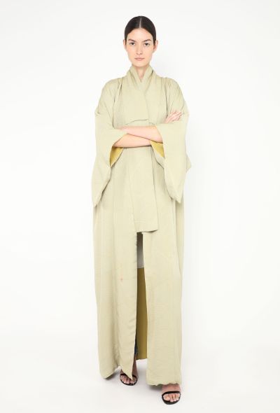 World Treasures Authentic Jacquard Embroidered Kimono - 2