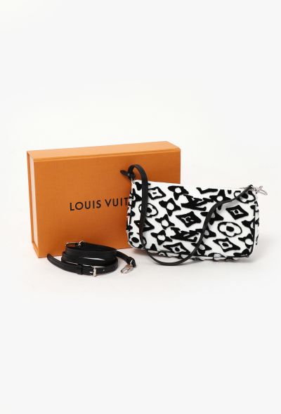 Louis Vuitton 2021 x Urs Fischer Pochette Bag - 2