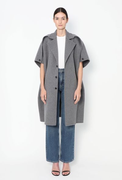 Bottega Veneta 2023 Cashmere Cape Coat - 2