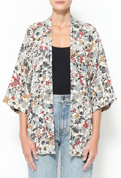 World Treasures Authentic Printed Crêpe Kimono - 1