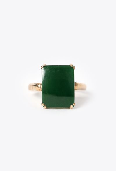 Vintage Fine Jewelry 1960s 18K Yellow Gold & Jade Ring - 1