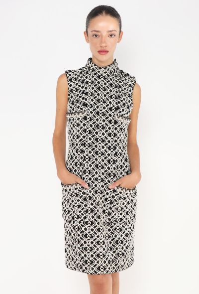 Chanel STUNNING 2022 Hand-Embroidered Lattice Dress - 2