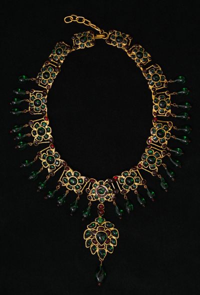 Chanel COUTURE Late 1960s Gripoix Camélia Necklace - 2