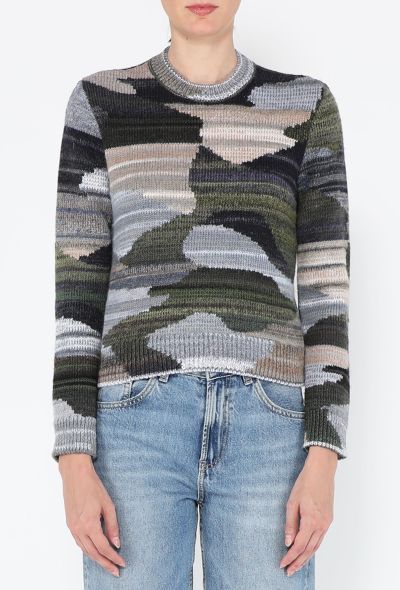 Chanel Paris-Manchester Cropped Knit Sweater, Pre-Fall 2024 - 1