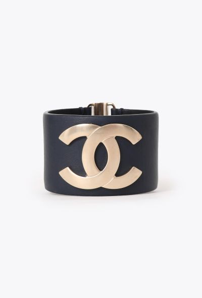 Chanel Resort 2018 'CC' Leather Cuff - 1
