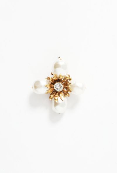 Chanel RARE '60s Pearl Strass Leaf Pendant - 2
