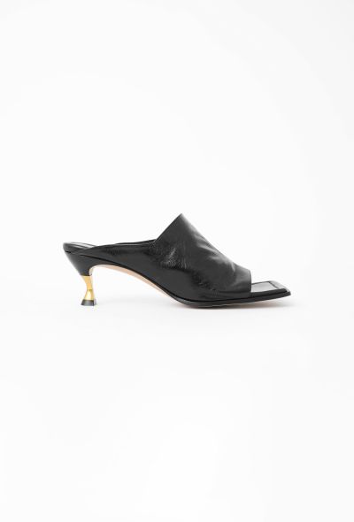 Bottega Veneta Resort 2020 Sculpted Nappa Mules - 1
