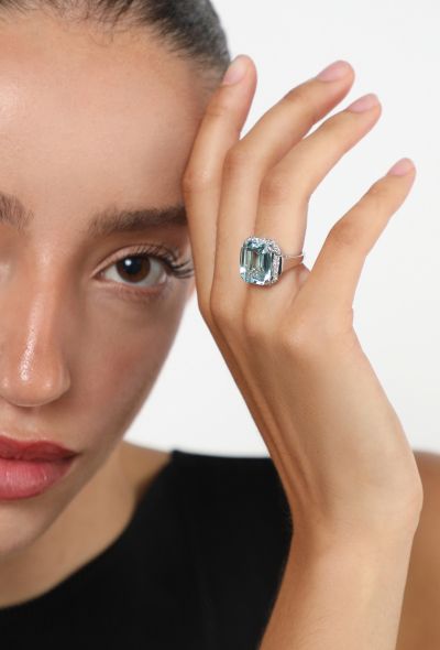 Vintage Fine Jewelry Exquisite 1930s Platinum & Aquamarine Ring - 2
