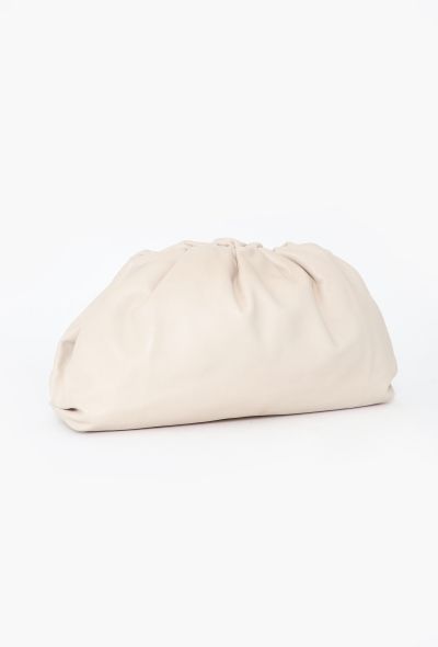 Bottega Veneta The Pouch Clutch in Off-White Leather – 2020 - 2