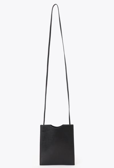 Hermès 2000s Onimaitou Black Box Shoulder Bag - 1