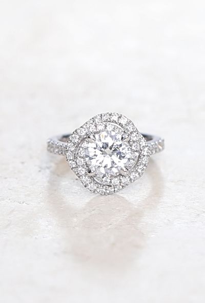 Vintage Fine Jewelry Elegant Tourbillon Platinum & 1.35 Carats Diamond Ring - 1
