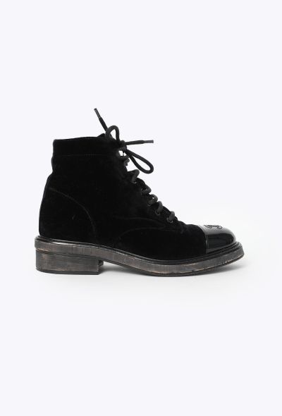 Chanel 2019 Velvet 'CC' Cap-Toe Boots - 1