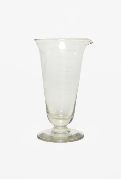 Vintage Objects & Decor 1940s Glass Measuring Cup - 2