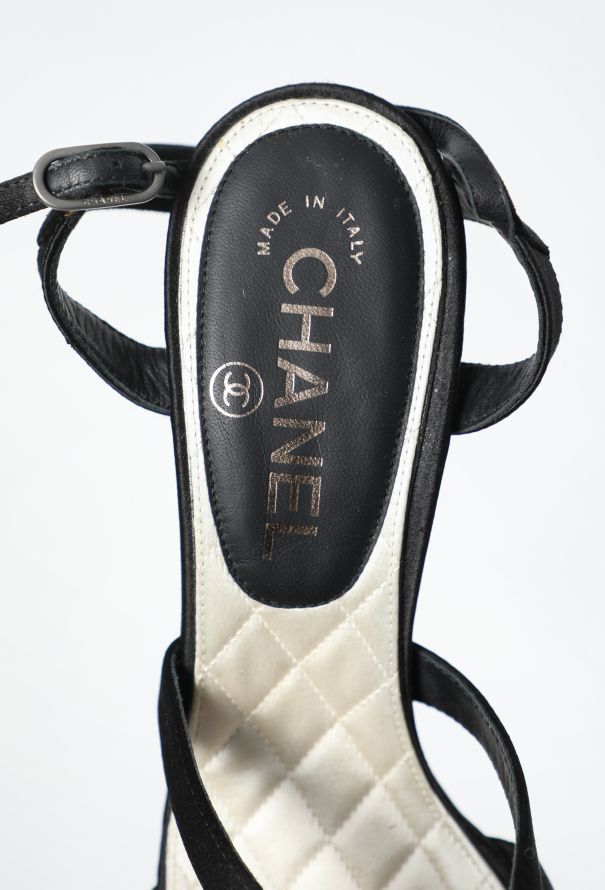 Chanel Strappy Slingback 'CC' Sandals - 6