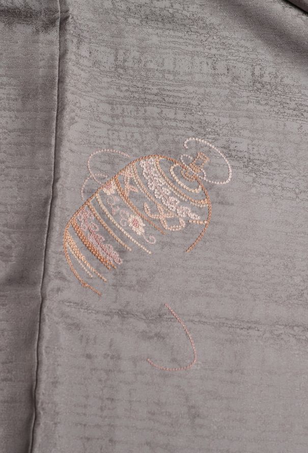 World Treasures Authentic Embroidered Silk Kimono - 6