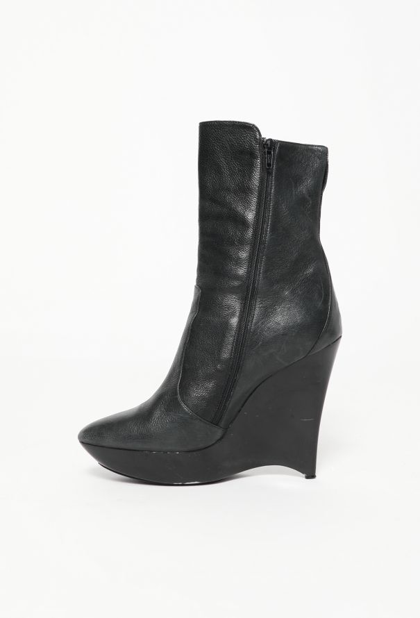 Balenciaga F/W 2004 Leather Wedge Boots - 5