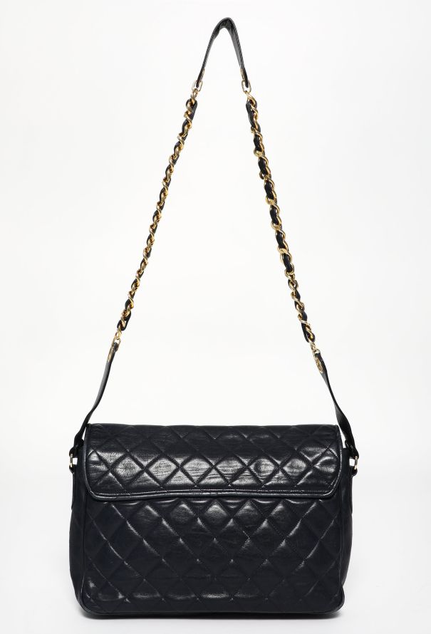 Chanel '90s Quilted Shoulder Bag - 3