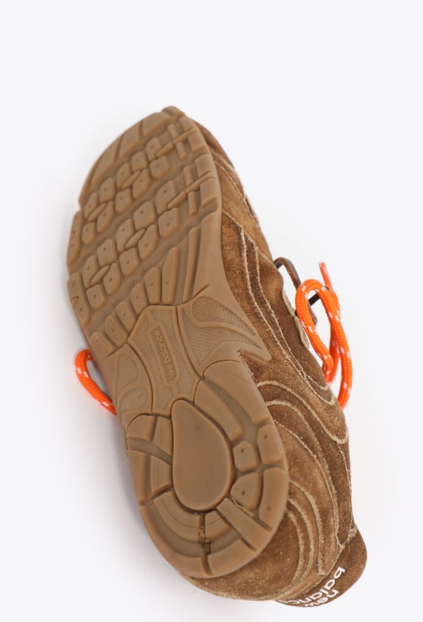 Miu Miu Miu Miu x New Balance Cinnamon Suede SL Sneakers – 2024 - 6
