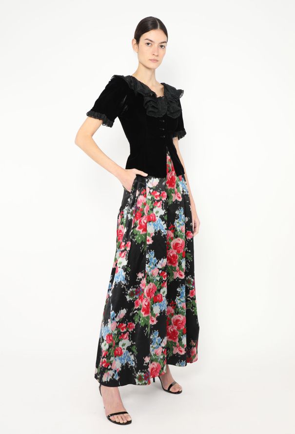 Saint Laurent RARE 1972 Ruffled Velvet Floral Ensemble - 4