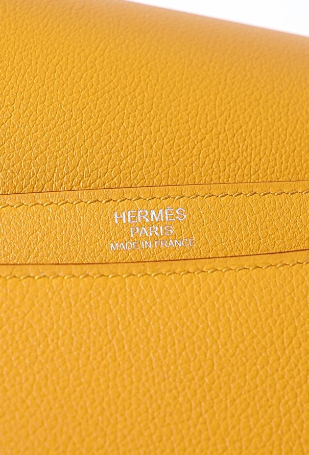 Hermès S/S 2018 Jaune Ambre Evercolor 2002 Bag - 13