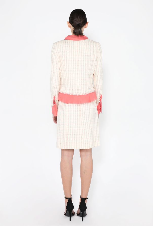 Chanel Tweed & Silk Lavallière Ensemble, Resort 2004 - 7