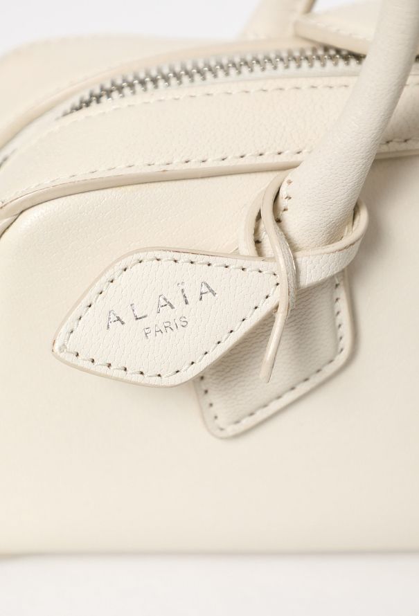 Alaïa Le Teckel Shoulder Bag, S/S 2024 - 13