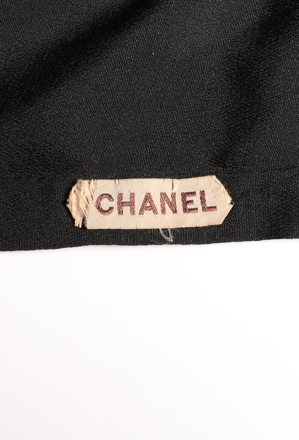 Chanel HAUTE COUTURE 1935 Calais Lace Gown - 6