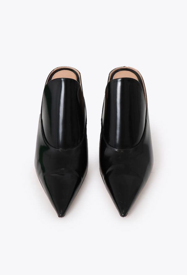 Bottega Veneta F/W 2023 Patent Rocket Pumps - 3