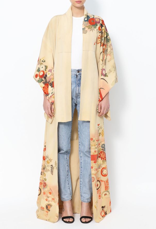 World Treasures '50s Authentic Japanese Floral Kimono - 4