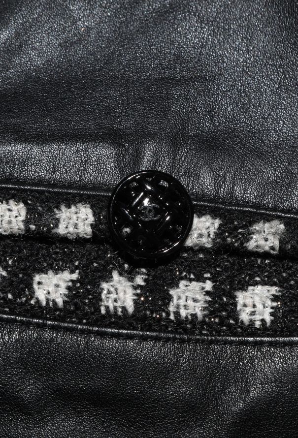Chanel '90s Lamé Tweed Leather Jacket - 6