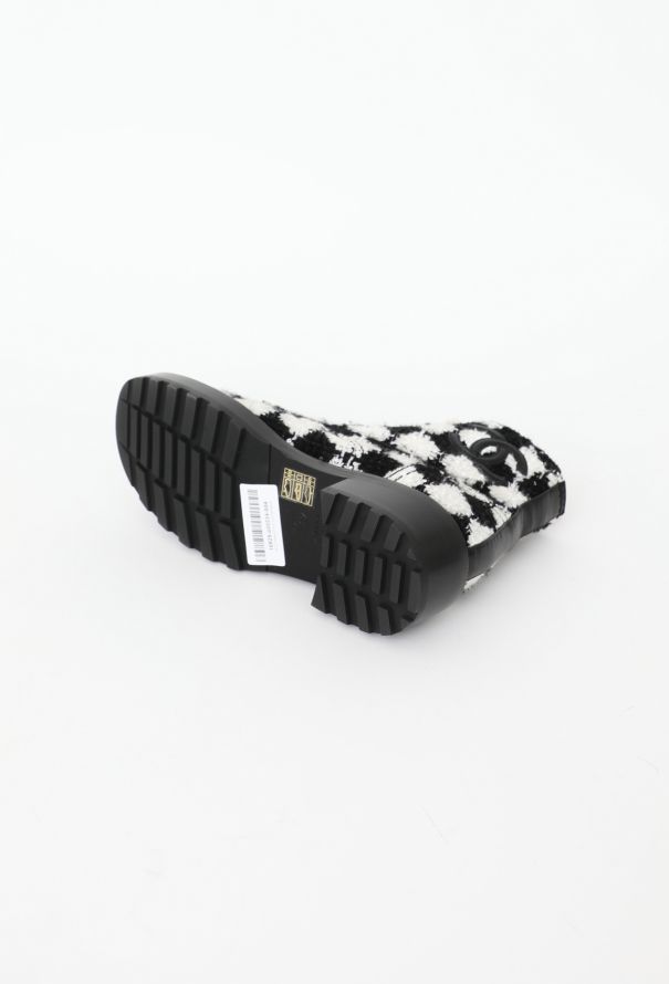 Chanel 2021 Grosgrain Tweed 'CC' Boots - 6