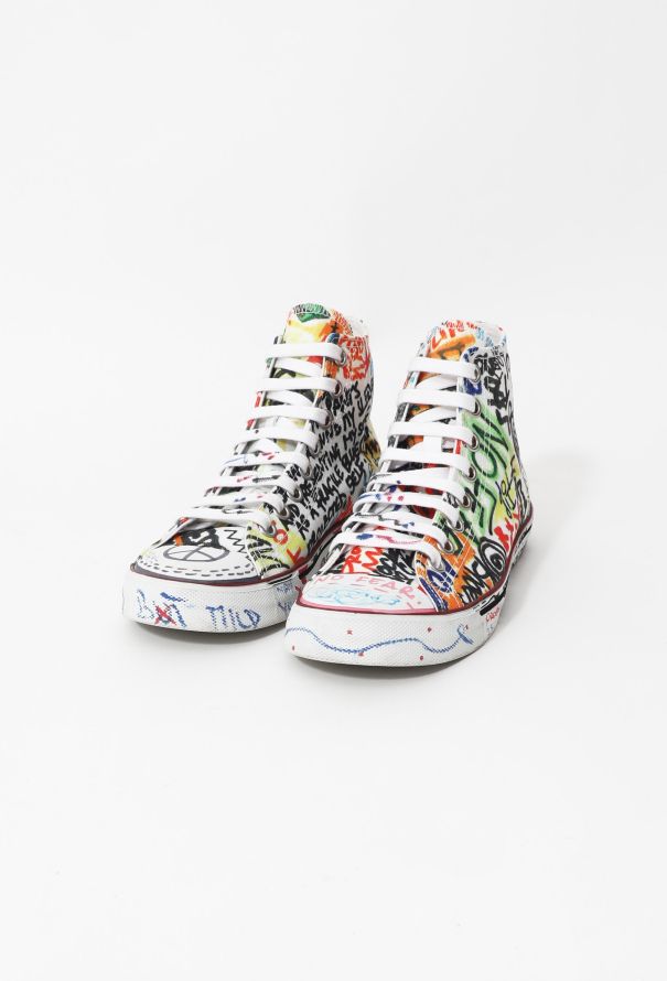 Vetements F/W 2018 Graffiti Canvas Sneakers - 5