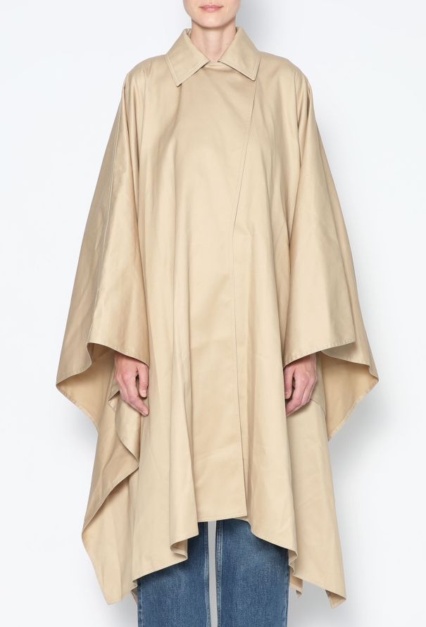 Givenchy F/W 2018 Gabardine Trench Cape - 4