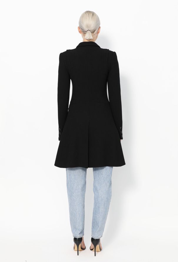 Chanel F/W 2006 Crêpe Cutaway Coat - 5