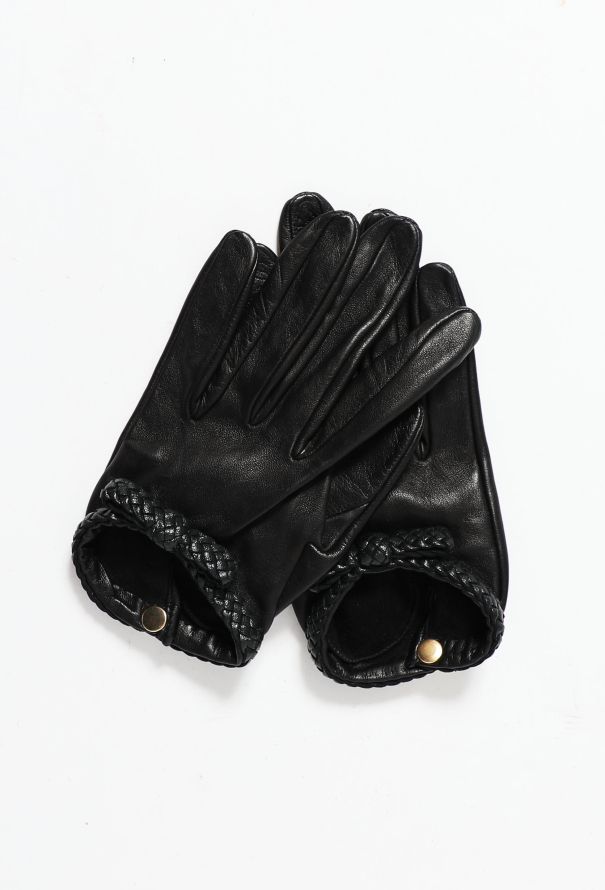 Exquisite Vintage Causse 'Lily' Lambskin Gloves - 1