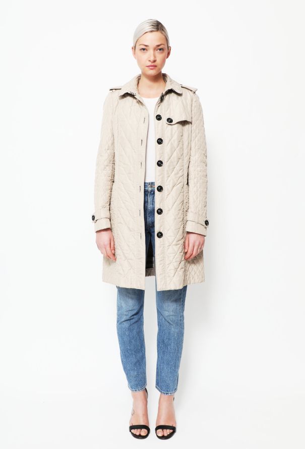 Burberry Classic Quilted Coat - 2