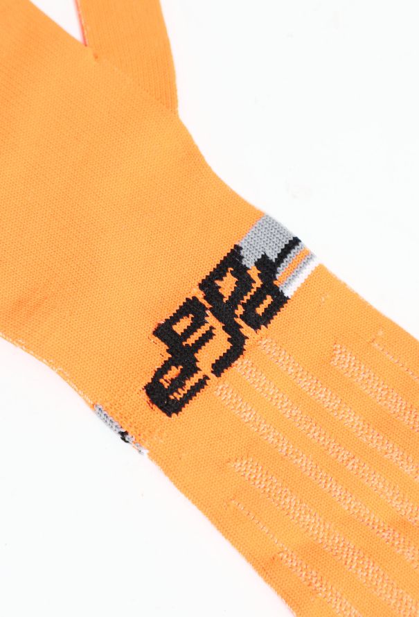 Prada F/W 2018 Neon Sci-Fi Knit Gloves - 6
